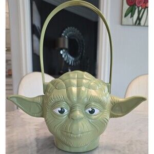 Star Wars Yoda plastic Halloween‎ Bucket PTI Group